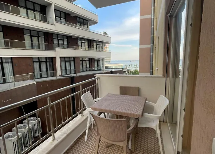 Victoria\'S Apartments Flat 4