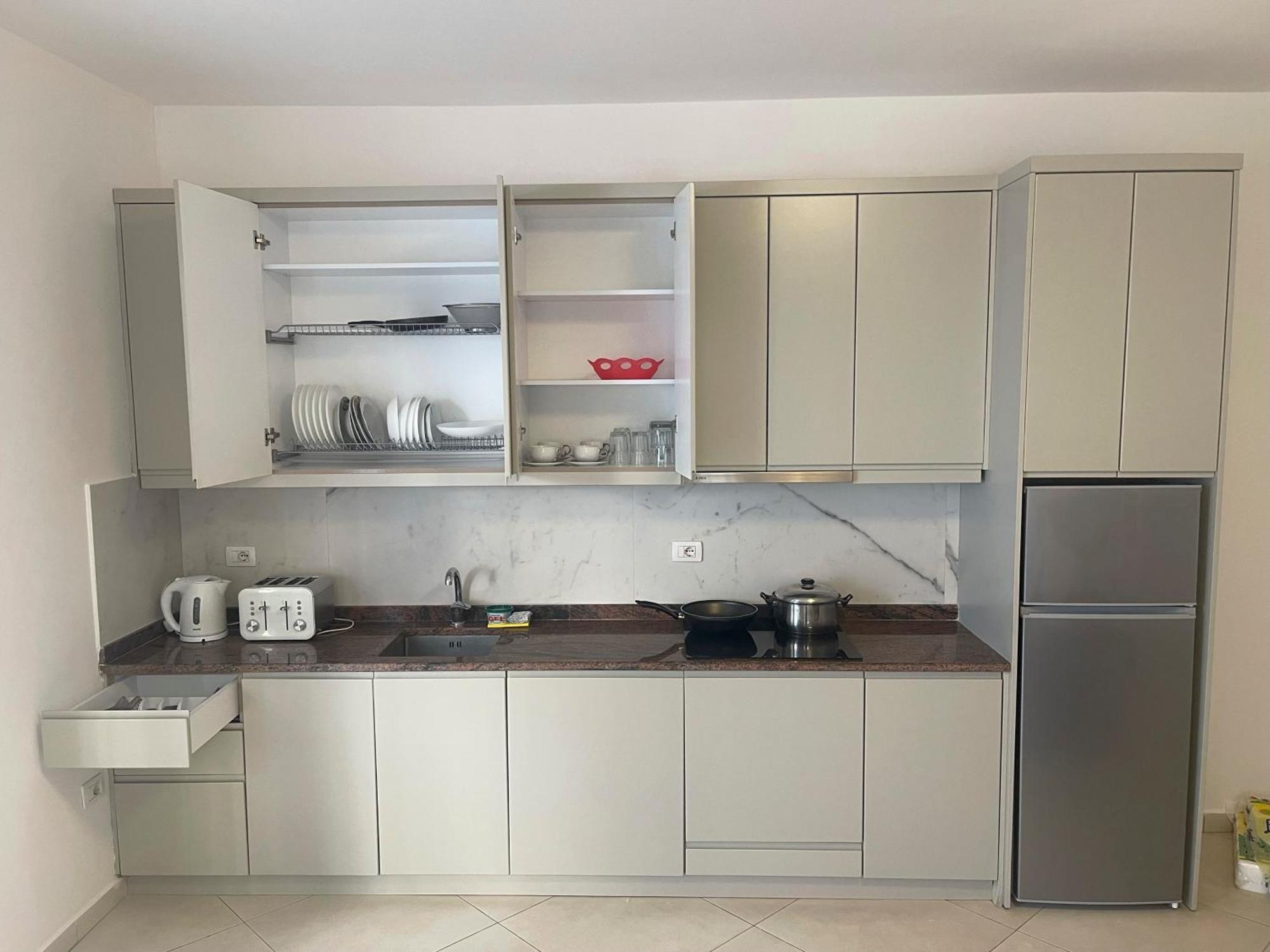 Victoria's Flat 4 *